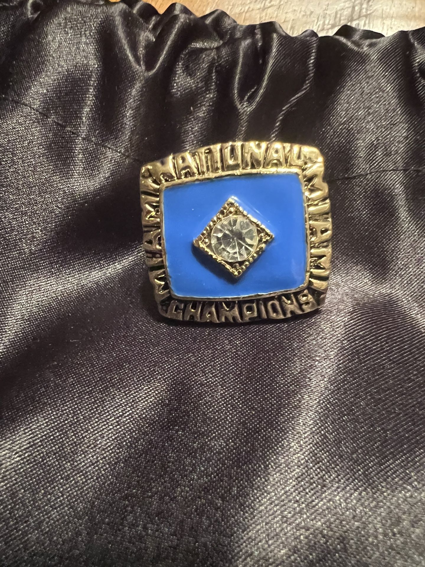 1987 U Of Miami National Champion Ring