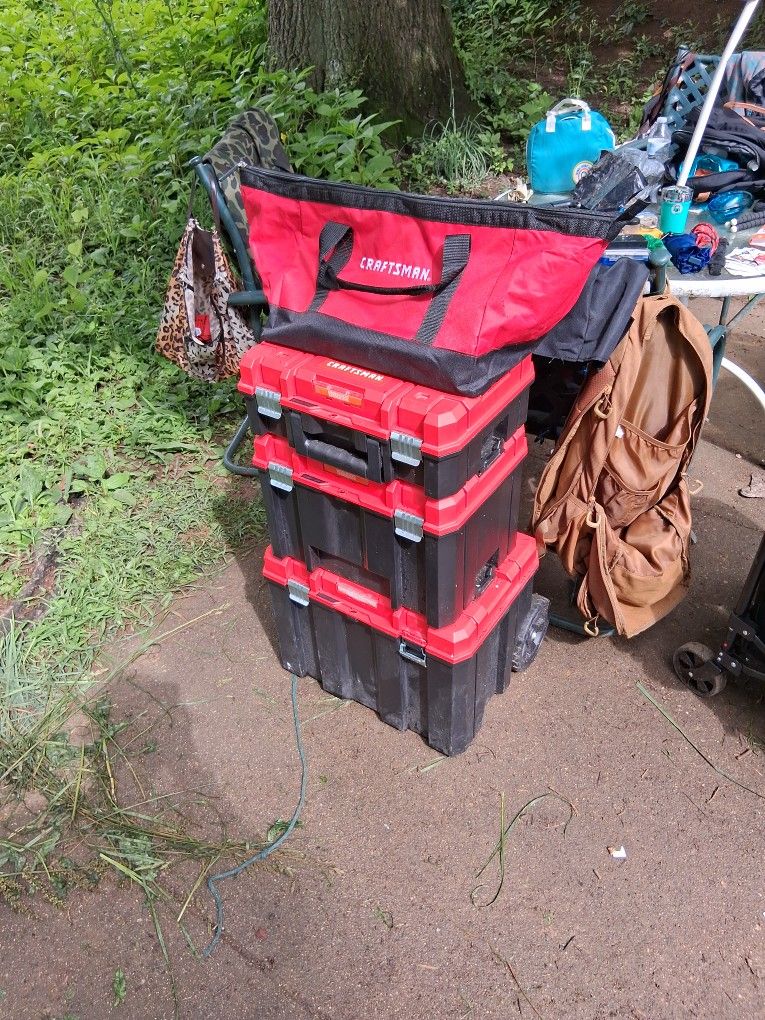 Craftsman Stacking Tool Boxes And Bag
