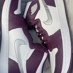 Jordan 1 High Size 11 & 12   New In Box 