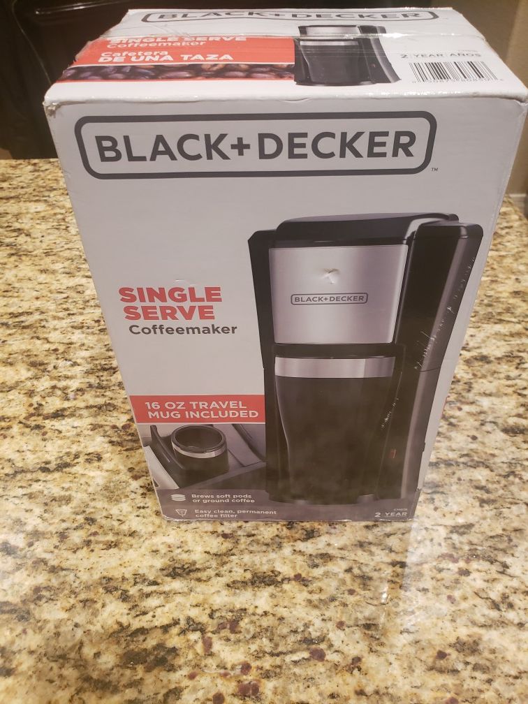 Single serve coffee maker