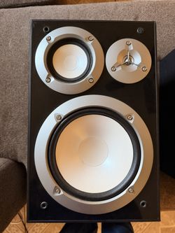 Yamaha NS-6490 Speakers 