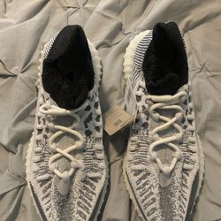 Yeezy Boost 350 V2 CMPCT