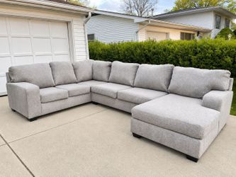 🚚🩶 Huge U Sahpe Ashley Light Gey Sectional! Ready for Pick up