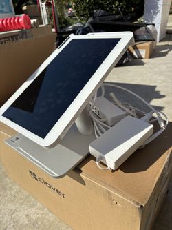 Clover POS System