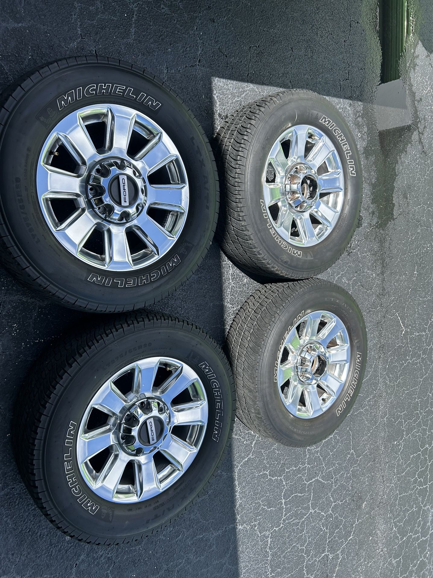 F250/f350 OEM Rims And Used Tires 275/65r20 Factory