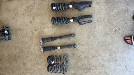Model Y suspension