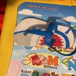 Toddler sandals 