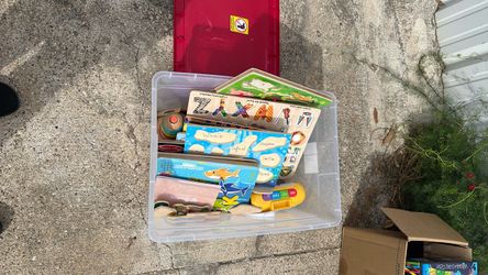 Puzzles lots