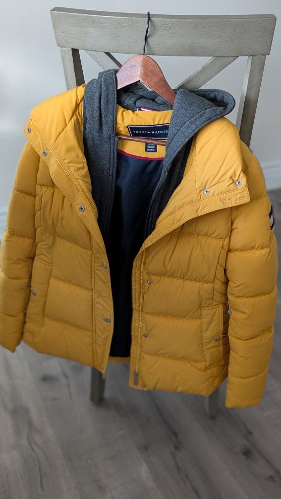 Tommy Hilfiger Puffer Jacket Size Medium