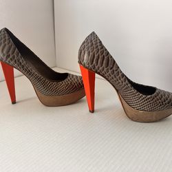 Women Bcbg Runway Pump