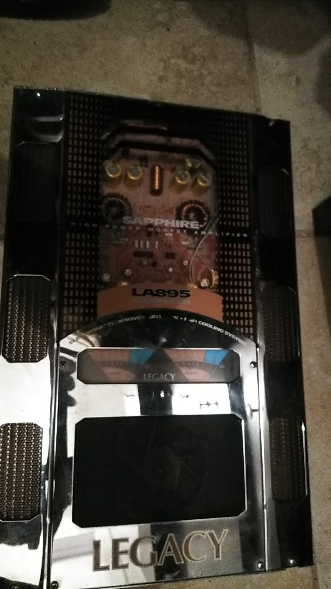 Legacy la895 car amp