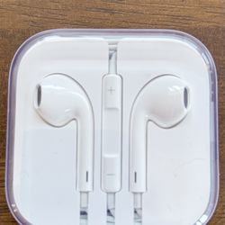 New Apple Earphones for iPhone 5 5s 6 6s plus Earphones 3.5mm