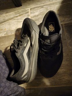 Vans UltraRange Men's 10.5 Black/Grey