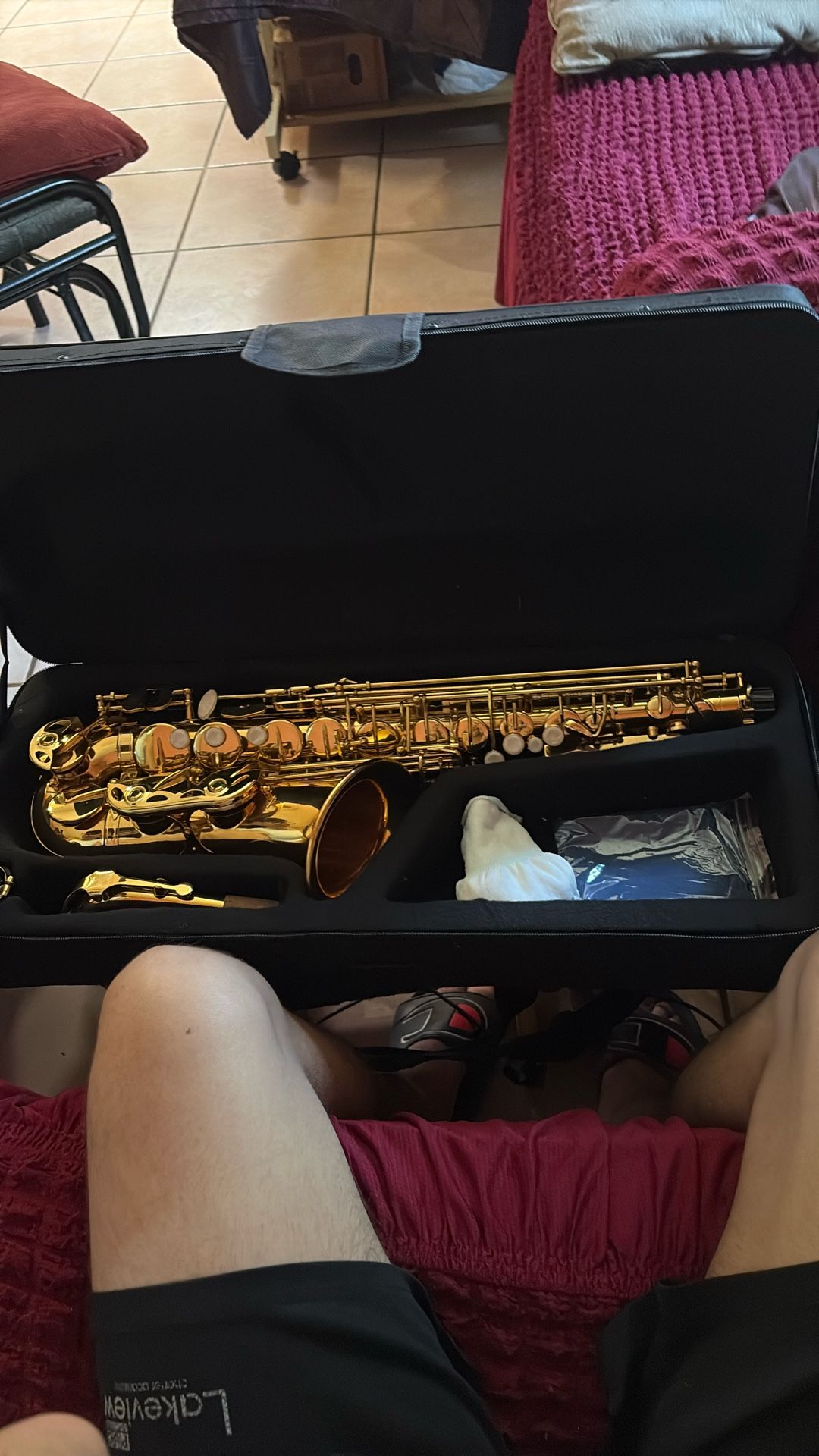Ktaxon Eb Alto Saxophone - Excellent Condition w/ Neck Strap, Case, Gloves, Cleaning Kit, and Reeds