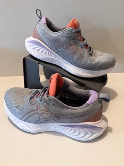 Women's ASICS Gel-Cumulus 25 (in the Sheet Rock/Papaya colorway