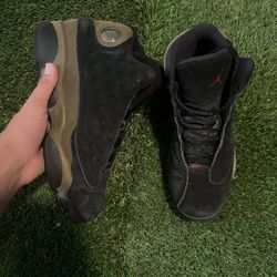 Jordan 13 Olive Size 7y