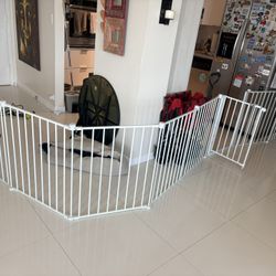 Extra long baby gate