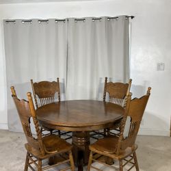 Oak Pedestal Kitchen Table & 4 Press Back Chairs