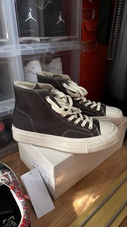 Converse First String Chuck Taylor All Star, size 9