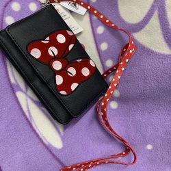 Minnie Mouse  Bow Crossbody 
