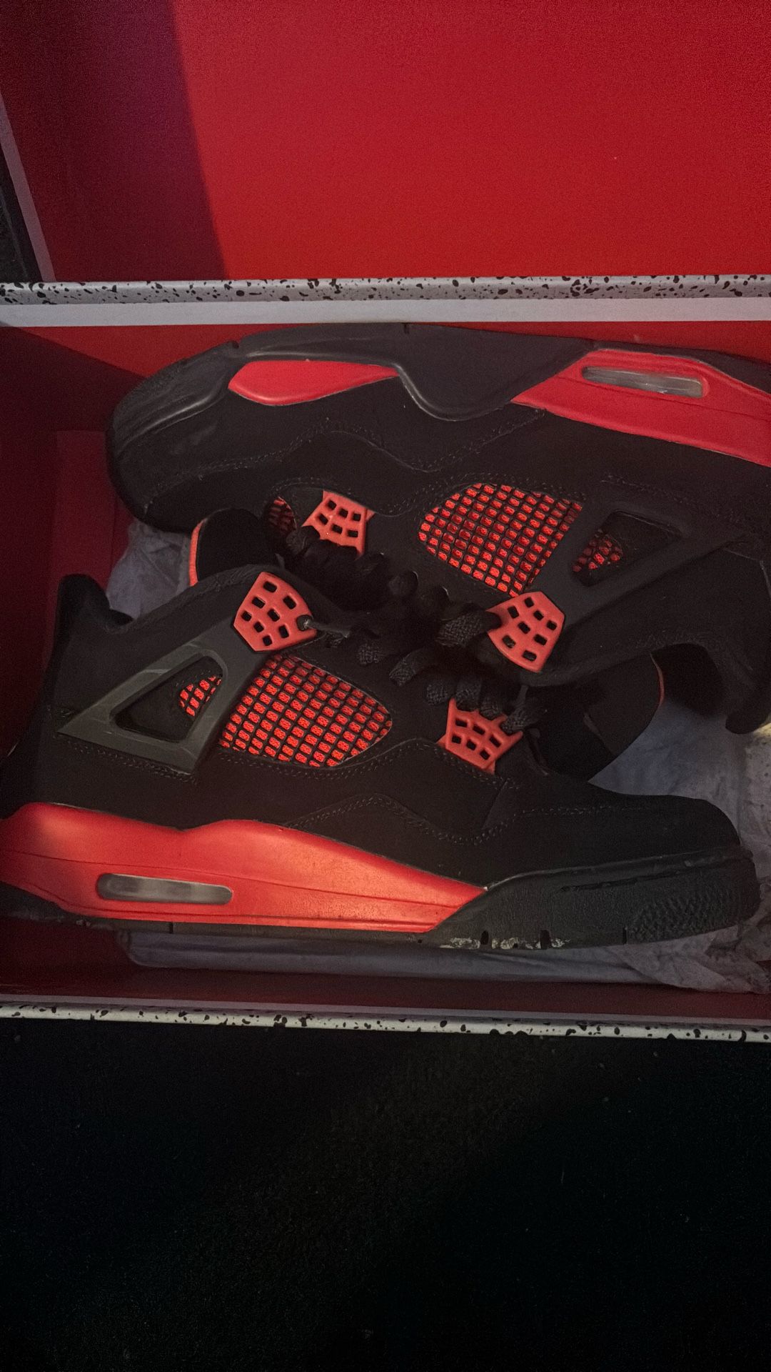 Jordan 4 