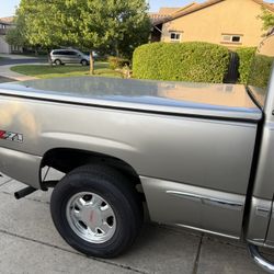 Bed truck Cover For GMC Or CHEVY