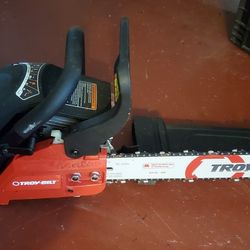 Troy Built 18" Chainsaw 