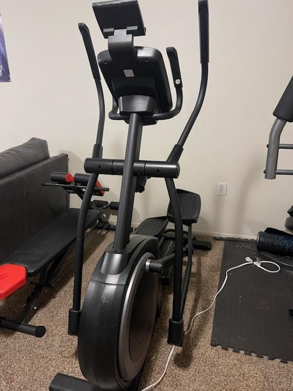 Nordictrack Elliptical for Sale in San Antonio, TX OfferUp