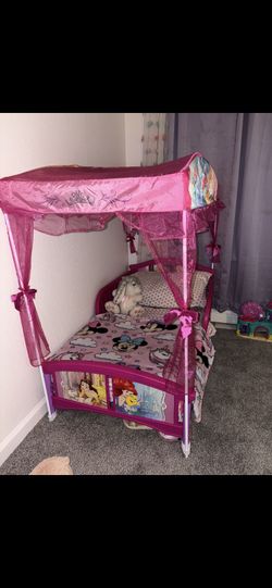 Complete Princess Bed $100