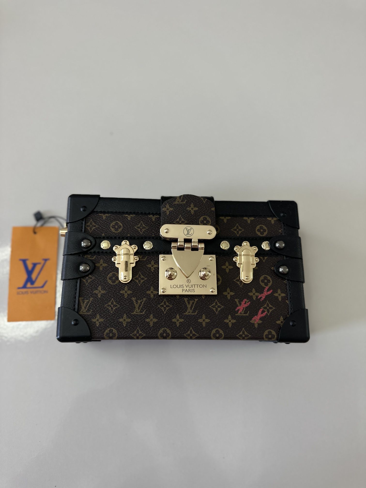 LOUIS VUITTON Monogram Petite Malle Black for Sale in Brightwaters, NY -  OfferUp