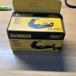 Dewalt DCB205 20V Battery 