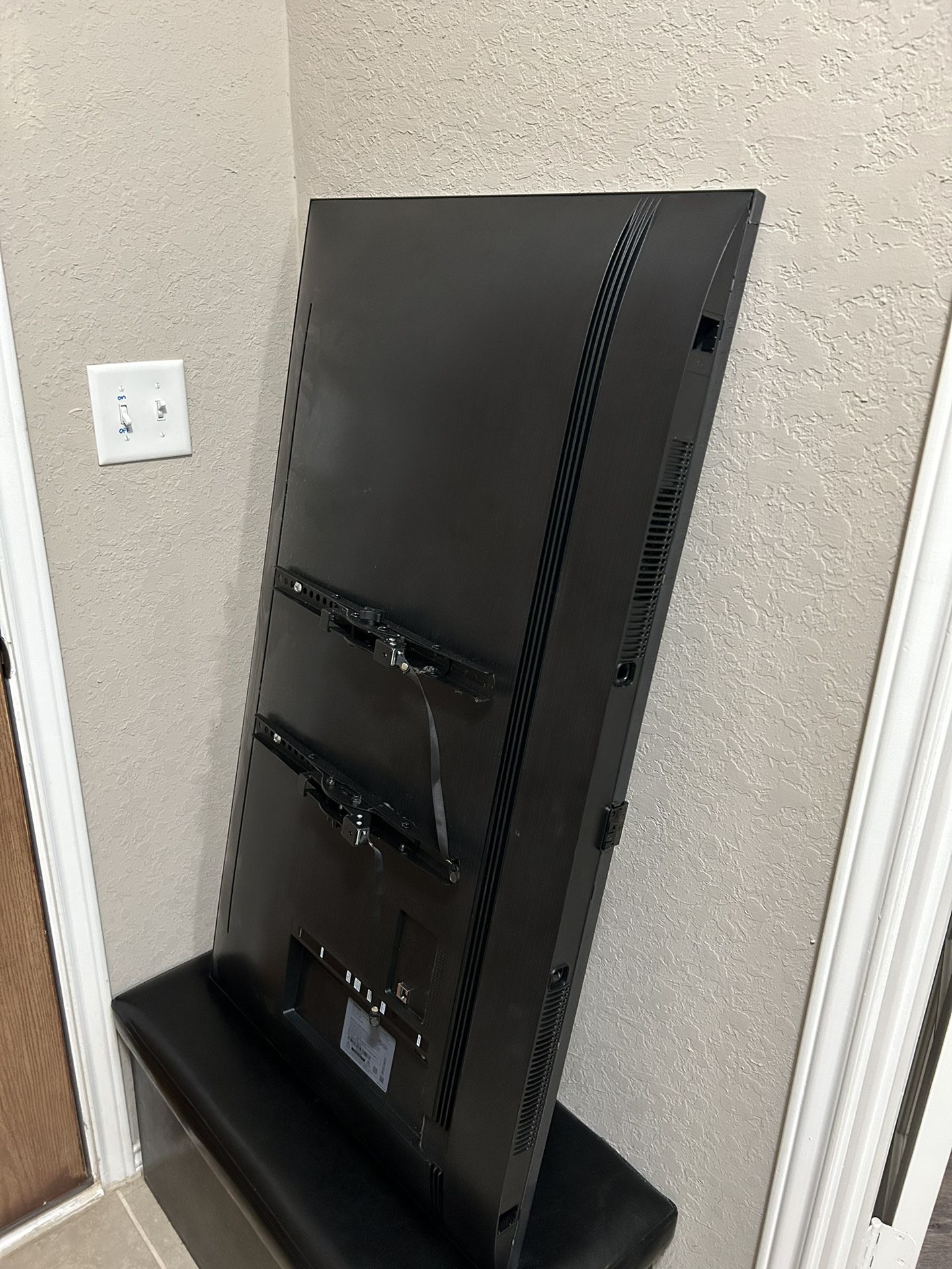 Samsung Tv 50 Inch With Complete Wall Mount