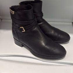 Tory Burch Boots