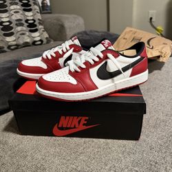 Jordan 1 Low Chicago Size 8.5