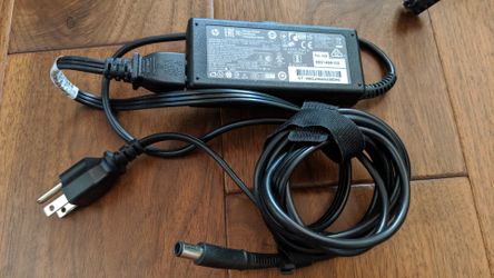 HP Laptop AC adapter