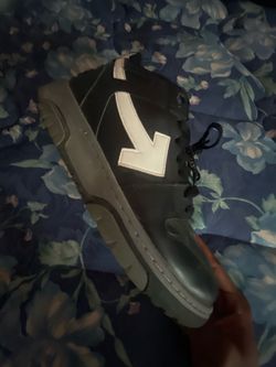 Off-whites $375 or best offer cash only no trades local pick up