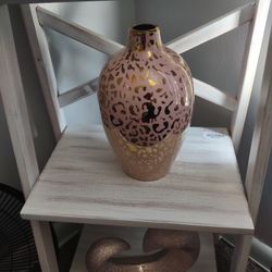 Baby Pink Cheetah Vase 