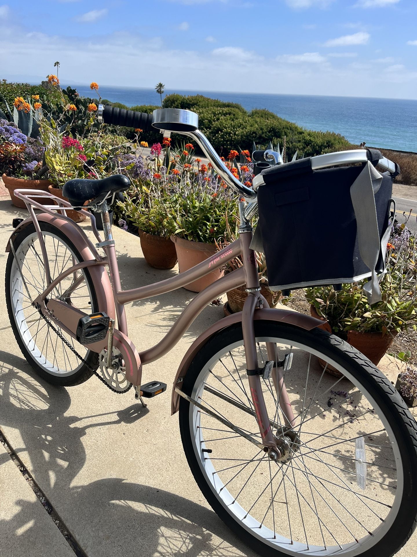 Huffy Rose Gold Beach Cruiser for Sale in Cardiff, CA OfferUp