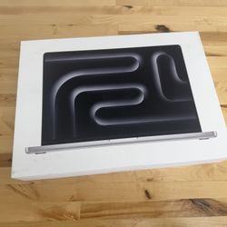 Apple MacBook Pro 16” / M4 Max (newest Model)