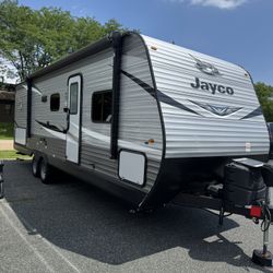 2021 Jayco flight SLX 267BHS camper