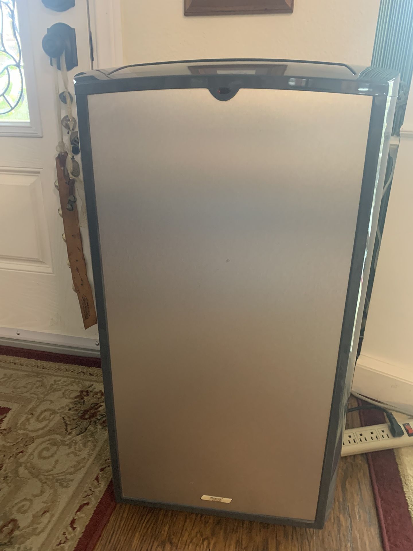 *** PORTABLE AIR CONDITIONER - AMERICAN COMFORT