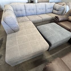 🚨 FINAL DAYS – Living Room Furniture Clearance!