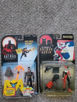 Set Of 2 Robin and Harley Quinn Figures