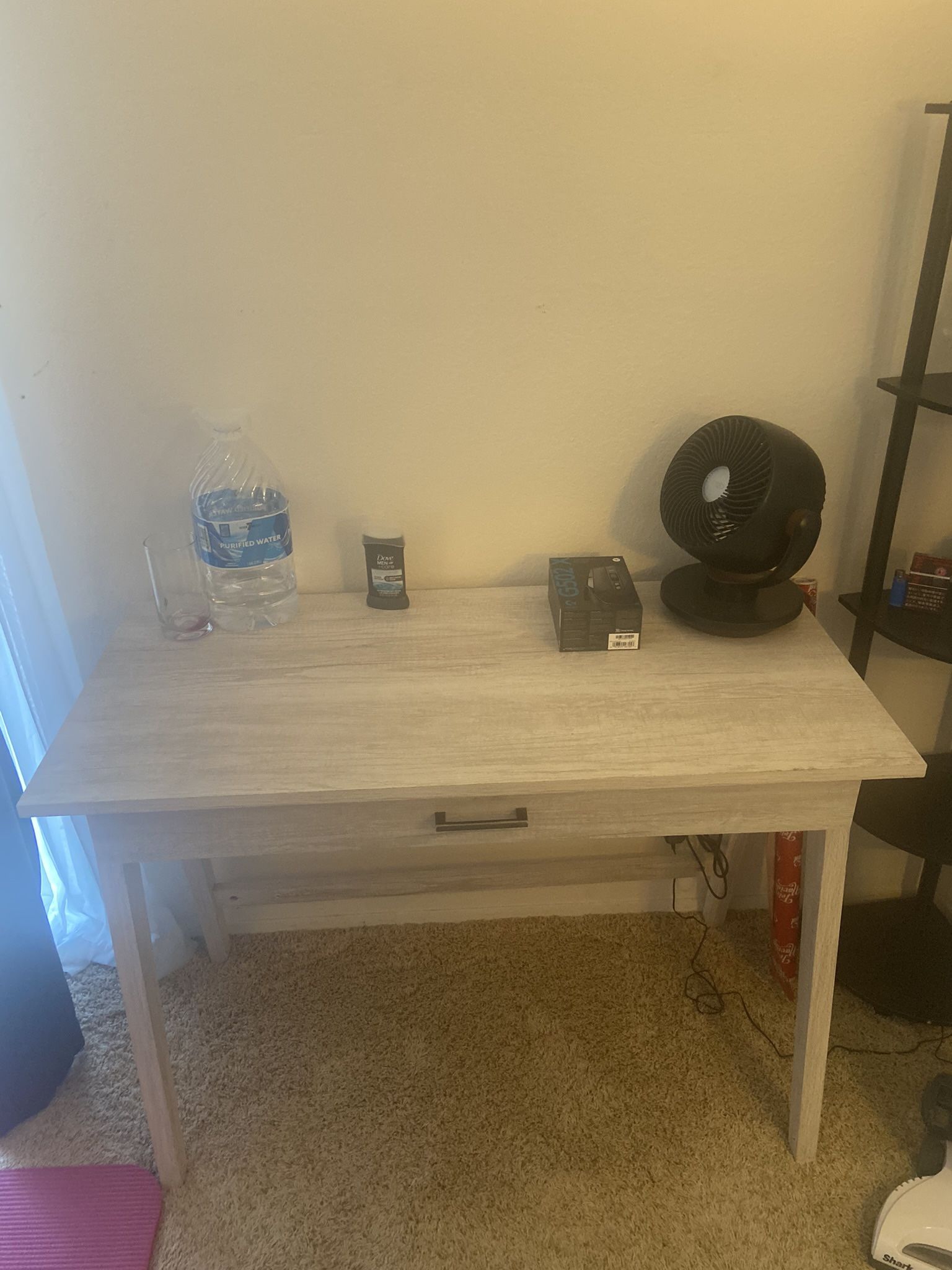 40 Inch Wooden Desk