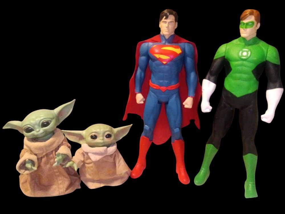 Collectible Action Figure Bundle Read Below ( Must Pick Up )