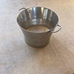 Ice Bucket