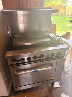 Gas stove