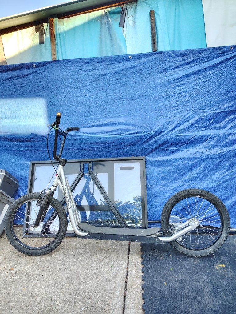 Adult kick scooter