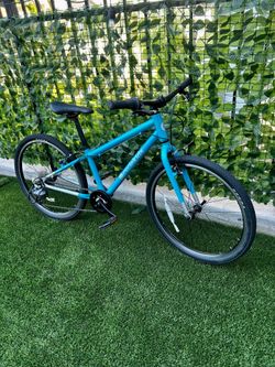 CYCLEKIDS YOUTH HYBRID BIKE 24” Wheels