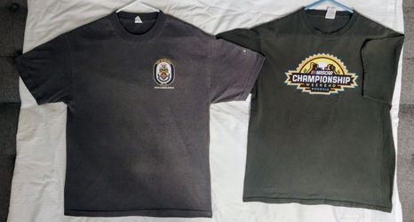 Mens Graphic T-Shirt Bundle L - NASCAR Phoenix & USS Missouri - $21.99